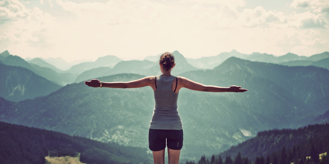 Follow the 10 tips for a healthy lifestyle and you will notice a big change in the way you live Follow the 10 tips for a healthy lifestyle and you will notice a big change in the way you live